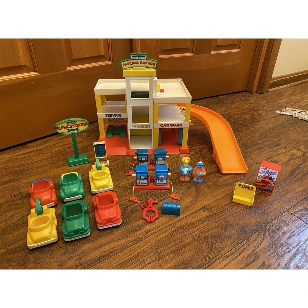 VTG Sesame Street Parking Garage Service Station Illco Cars Big Bird Cookie Toy
